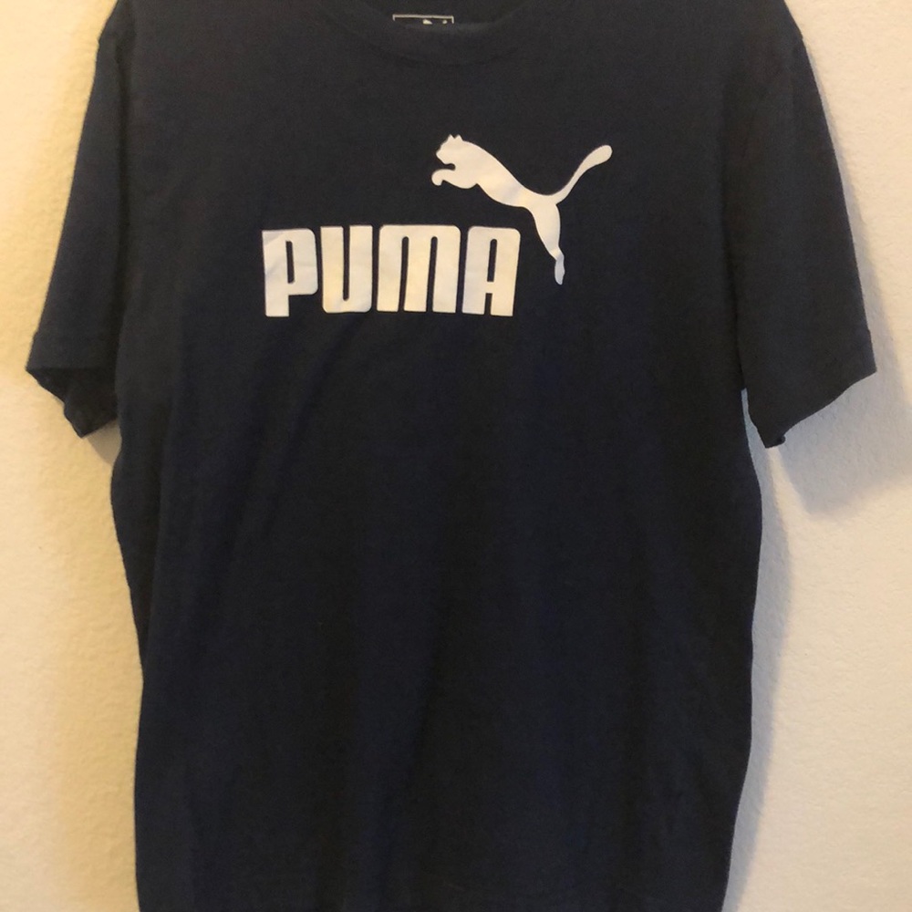 PUMA TEE SHIRT MEDIUM SIZE
